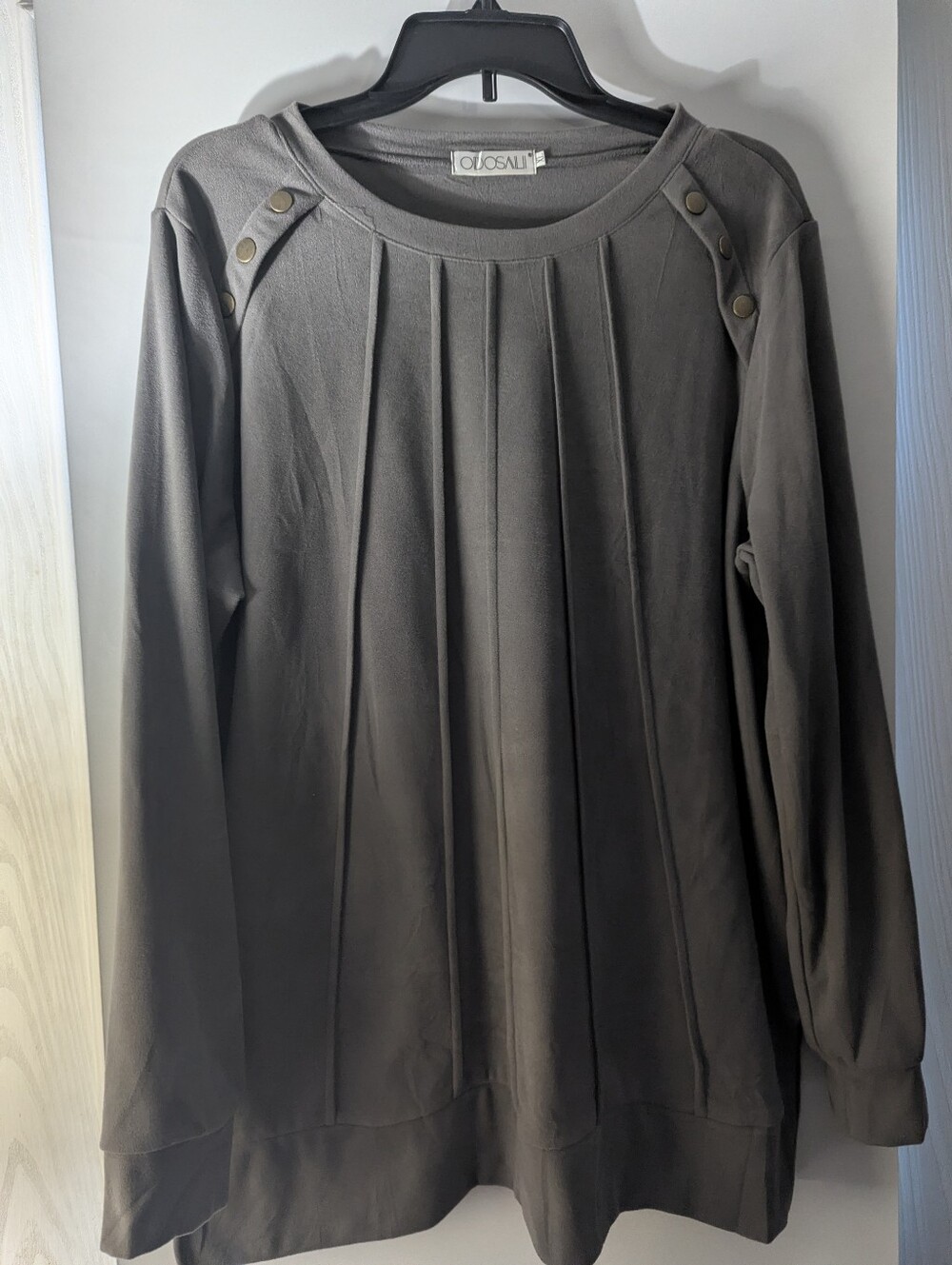 Oasis Charcoal Long Sleeve Pleated Crewneck Top with Shoulder Buttons